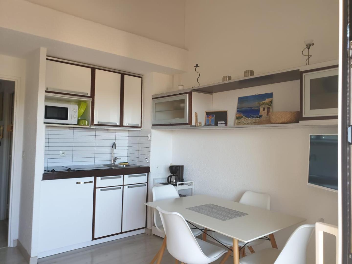 Appartement Climatise A 800M De La Plage Fréjus Εξωτερικό φωτογραφία